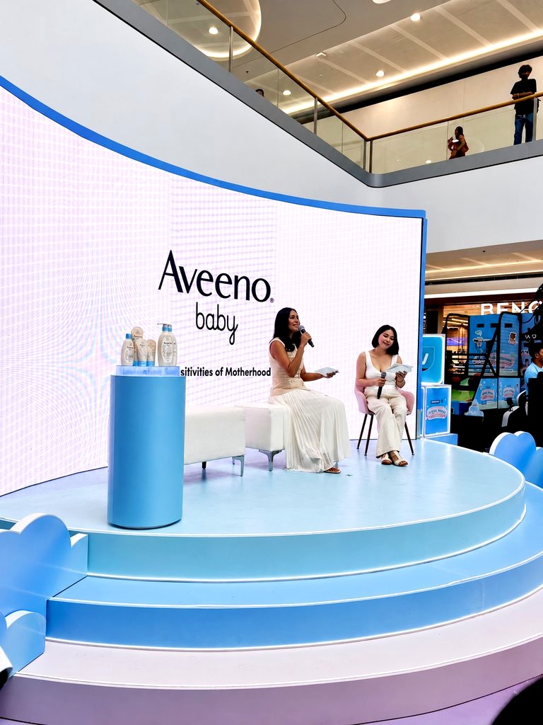 Iza Calzado hosting the Aveeno Baby mall activation